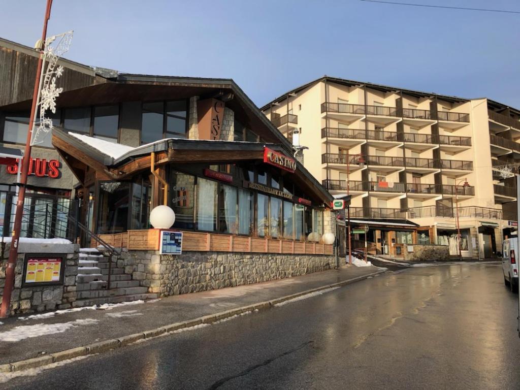 Apt Cosy, 4 Pers, Plein Centre Ville, Parking Offert Font-Romeu-Odeillo-Via Kültér fotó